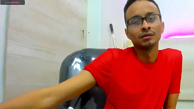 Wicked_Stud live sex cam