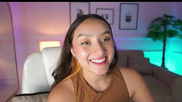 NinaCollinss's web cam