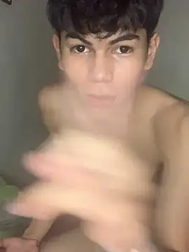 Baby_boy14 live sex cam
