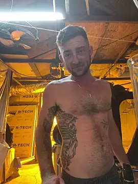 mandjpuff2 live sex cam