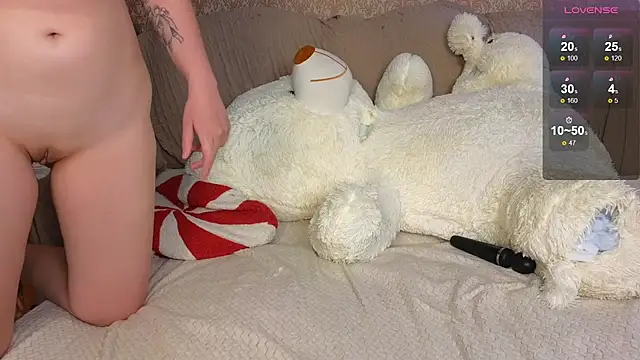 twobabesweet's Stripchat show and profile