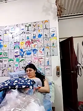Lesbian_show21's web cam