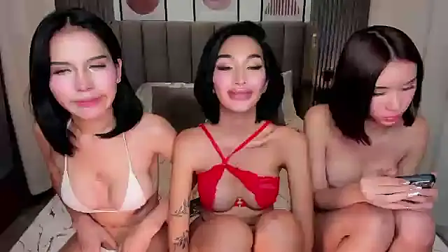BriannaMckinley live sex cam