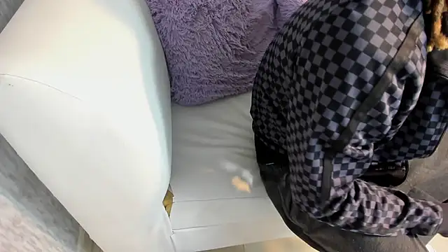 LooganX live sex cam