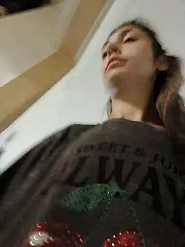 Furiosaaa live sex cam