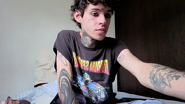 Saturno_v live sex cam