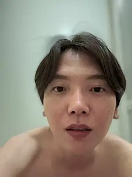 takutaku0013 live sex cam
