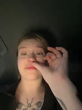 Honey___Hot live sex cam
