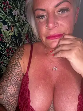 Big-Tits69's web cam