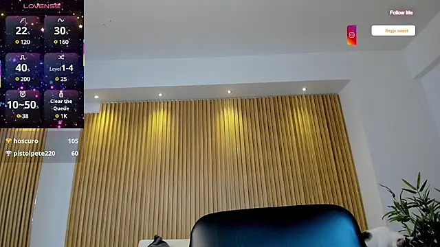 freyja_sweet_'s web cam
