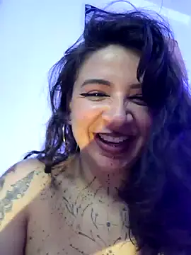 Aria_Bennett21 live sex cam