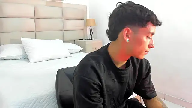 JhoanLeandro live sex cam