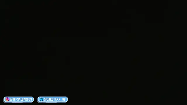 Dakota_Lee's web cam