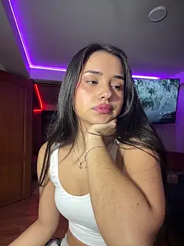 Kimmymadison-'s web cam
