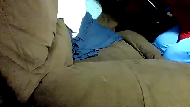 Dickinyou1980's cam snapshot