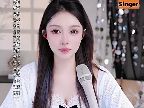Summer-Momo live sex cam