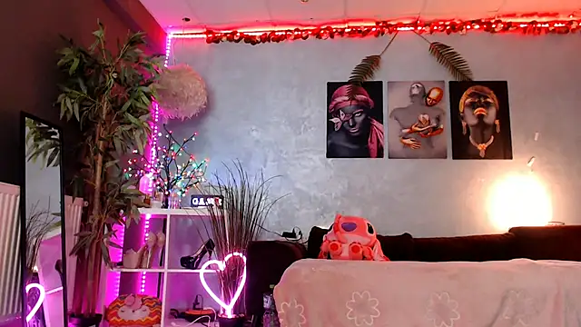 Chanelcharmx live sex cam
