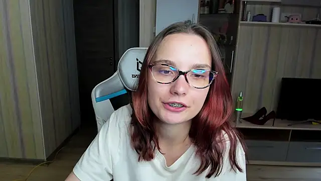 lovelyinna's web cam