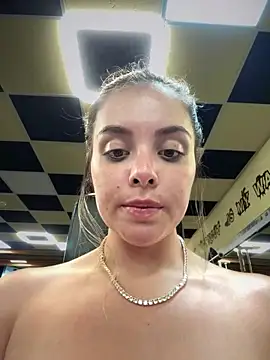 Alirawrz live sex cam
