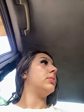 hotamanda01 live sex cam