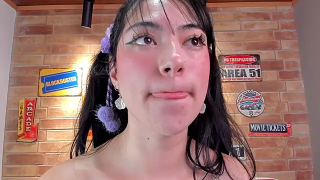 miss_cassandra live sex cam