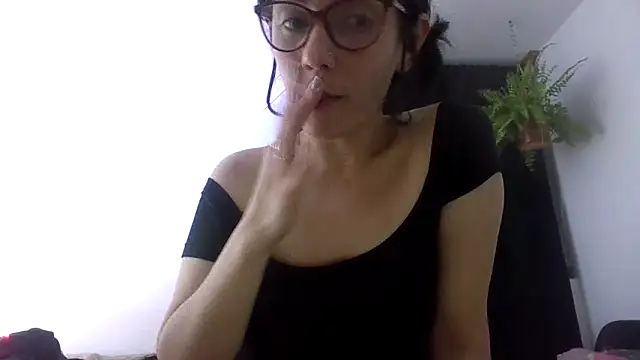 Tiramisu89 live sex cam