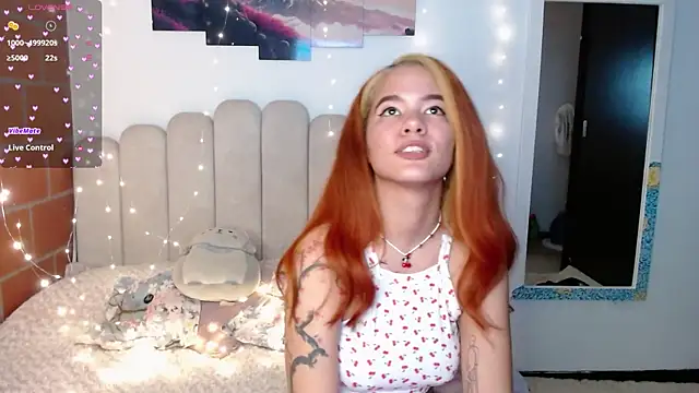 avrilwayne's web cam