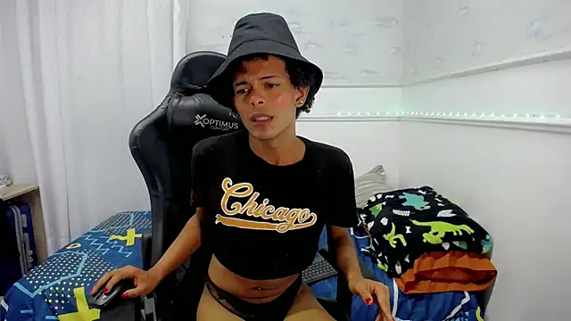 rose_Skinny_ live sex cam
