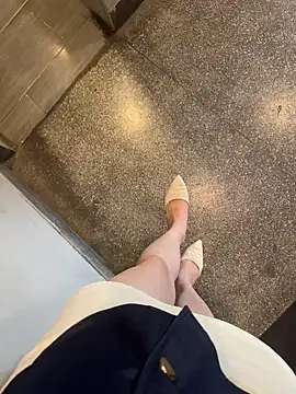 Meii-meyy live sex cam