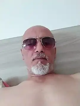 PapiGio live sex cam