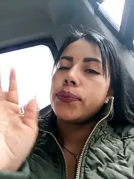 _andrea30 live sex cam