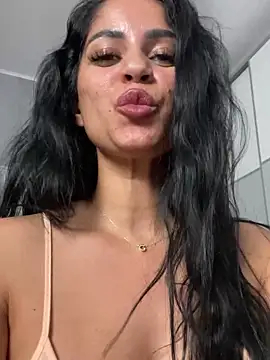 _adelle live sex cam
