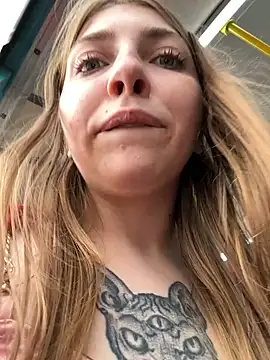 Sunny___Bunny live sex cam
