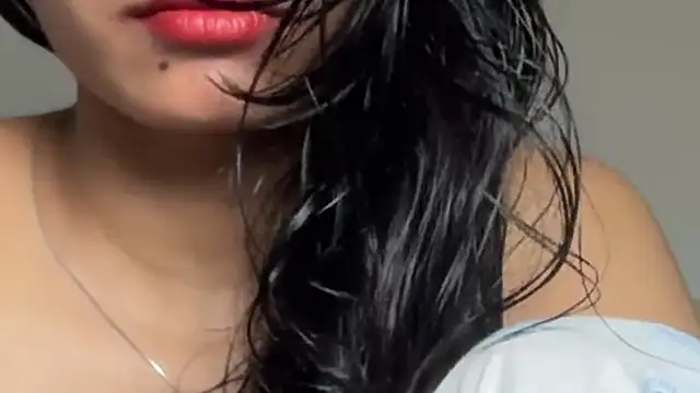 Wow-nisha's web cam