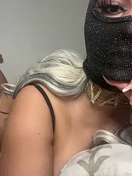 kamila_french live sex cam