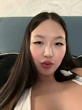 Aiko_Yumi live sex cam