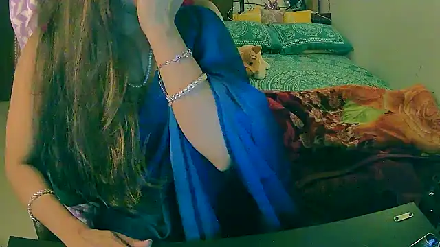 Cute-Tara's web cam