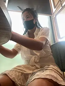 Tina_995 live sex cam