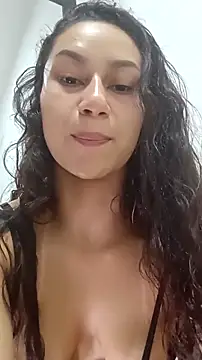 yummi__priv live sex cam