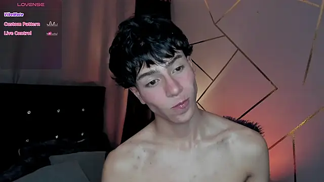 Christopher_77 live sex cam