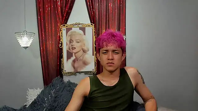 jisuscat live sex cam