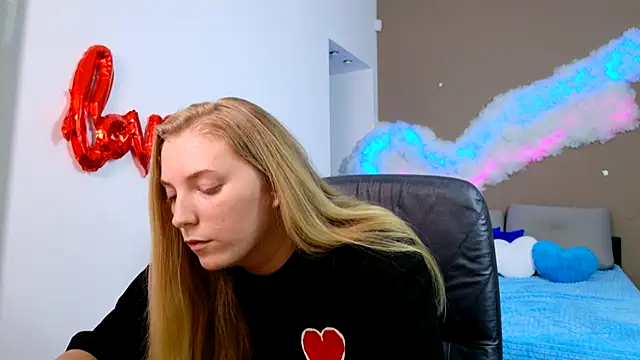 LunaSloan live sex cam