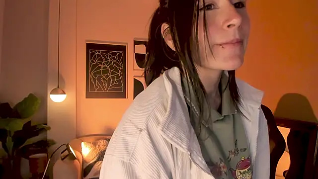 Itsa_Bella_'s Stripchat show and profile