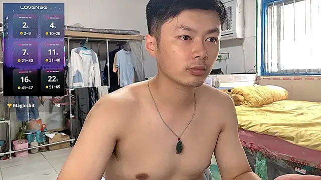 Dirk-61 live sex cam