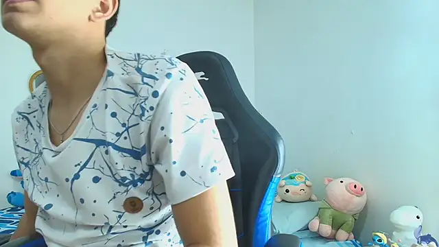 TylerWhite_'s Stripchat show and profile