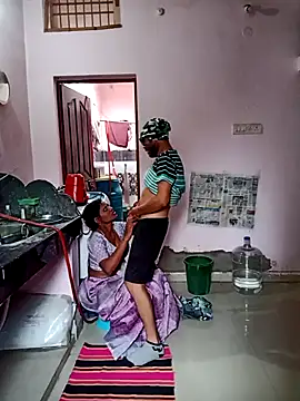 Riya_sam69 live sex cam