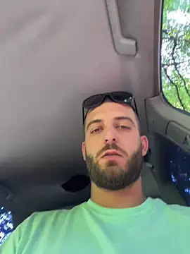 Pablo_Hornyguy95 live sex cam