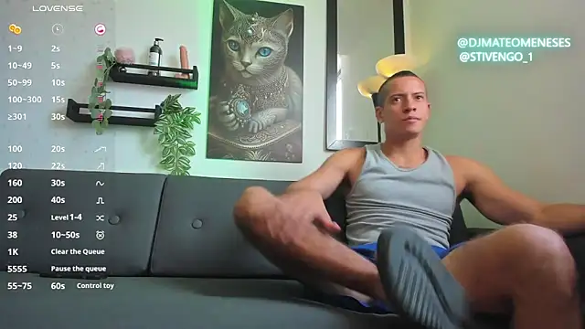 MattMeness live sex cam