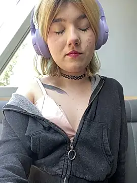Baby__Naughty live sex cam
