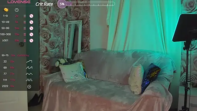 MonaSteele's Stripchat show and profile